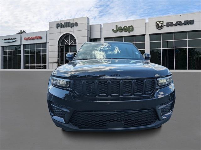 new 2024 Jeep Grand Cherokee car, priced at $44,420