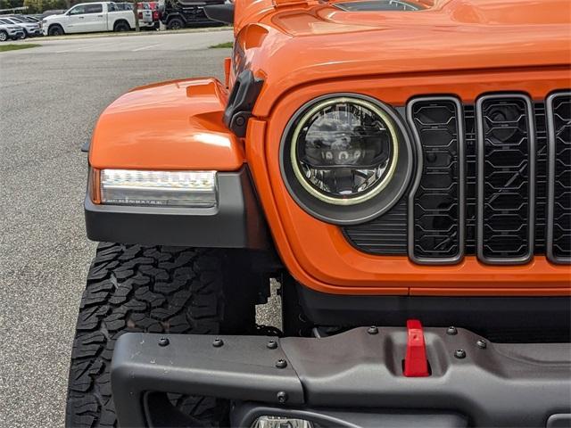 new 2025 Jeep Wrangler car, priced at $77,300