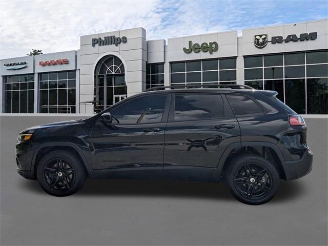 used 2019 Jeep Cherokee car, priced at $13,993