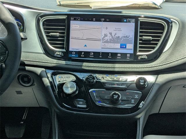 new 2025 Chrysler Pacifica car, priced at $54,535