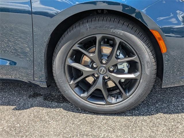 new 2025 Chrysler Pacifica car, priced at $54,535