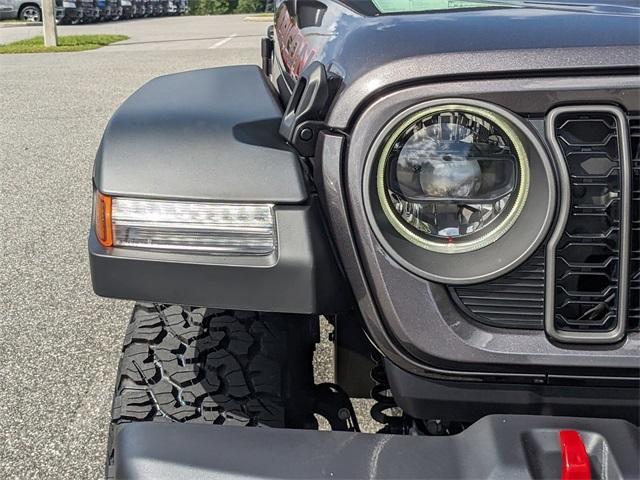 new 2025 Jeep Wrangler car, priced at $58,705