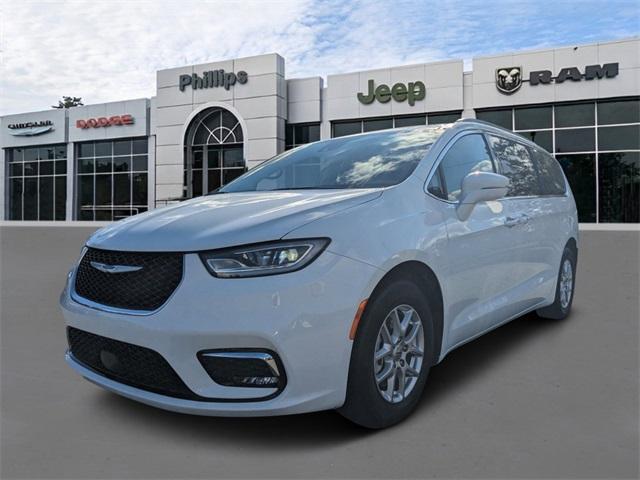 used 2022 Chrysler Pacifica car, priced at $21,669