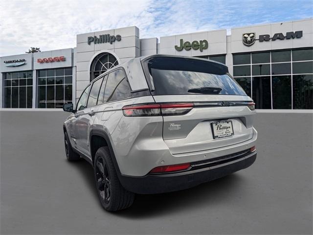 new 2025 Jeep Grand Cherokee car, priced at $46,175