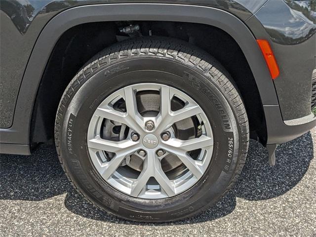 used 2024 Jeep Grand Cherokee L car, priced at $41,997
