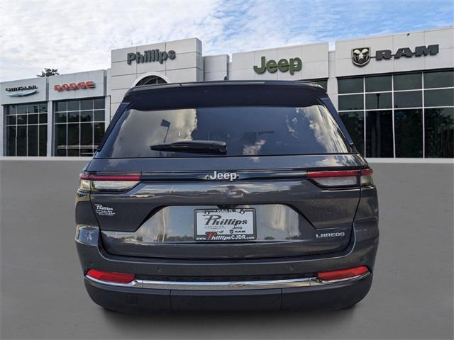 new 2024 Jeep Grand Cherokee car, priced at $39,925