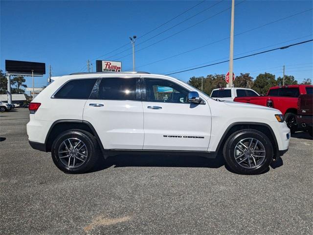 used 2022 Jeep Grand Cherokee WK car, priced at $26,748