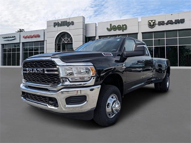 new 2024 Ram 3500 car, priced at $68,562