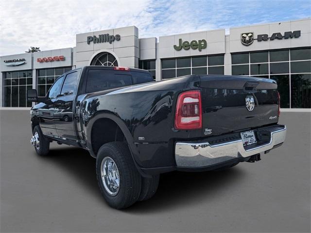 new 2024 Ram 3500 car, priced at $68,562