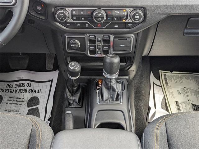new 2025 Jeep Gladiator car, priced at $48,905