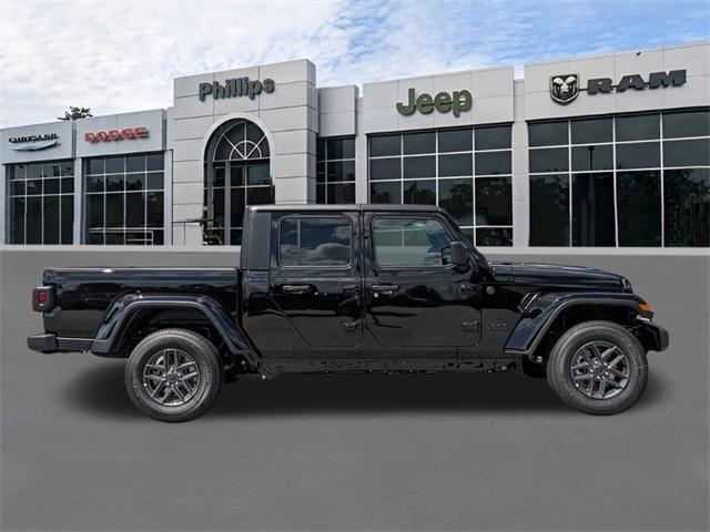new 2025 Jeep Gladiator car, priced at $48,905
