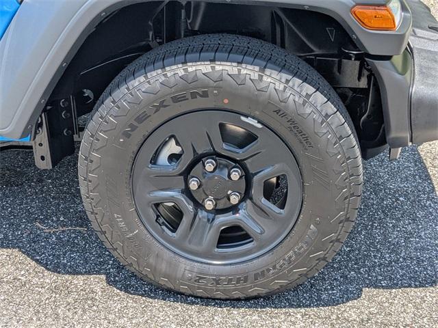new 2025 Jeep Wrangler car, priced at $43,945