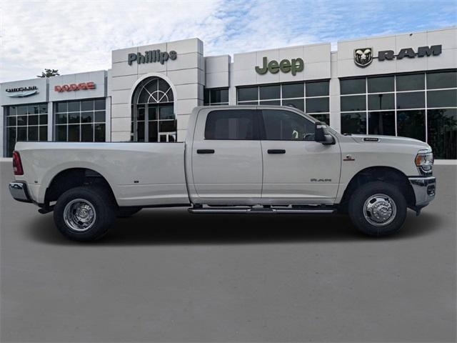 new 2024 Ram 3500 car, priced at $72,708