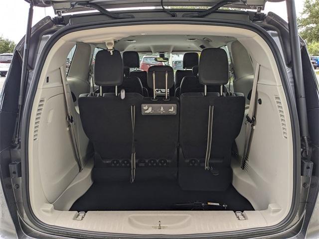 used 2019 Chrysler Pacifica car, priced at $16,884