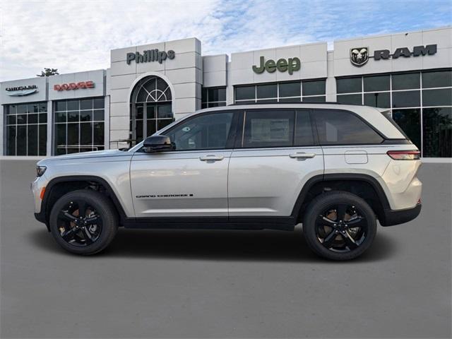 new 2025 Jeep Grand Cherokee car, priced at $48,170