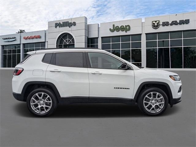 new 2024 Jeep Compass car, priced at $32,990