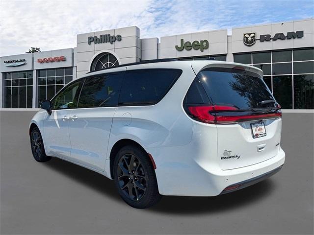 new 2026 Chrysler Pacifica car, priced at $48,733