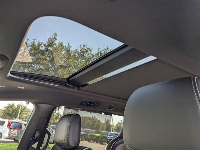 new 2026 Chrysler Pacifica car, priced at $48,733