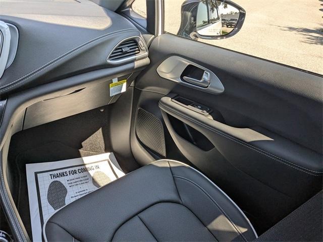 new 2026 Chrysler Pacifica car, priced at $48,733