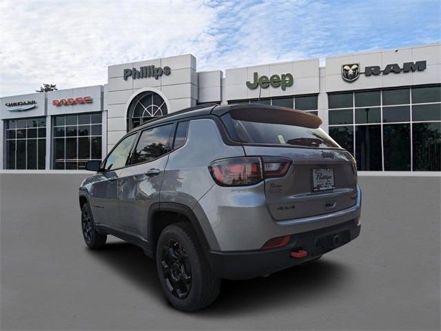 new 2024 Jeep Compass car, priced at $39,985