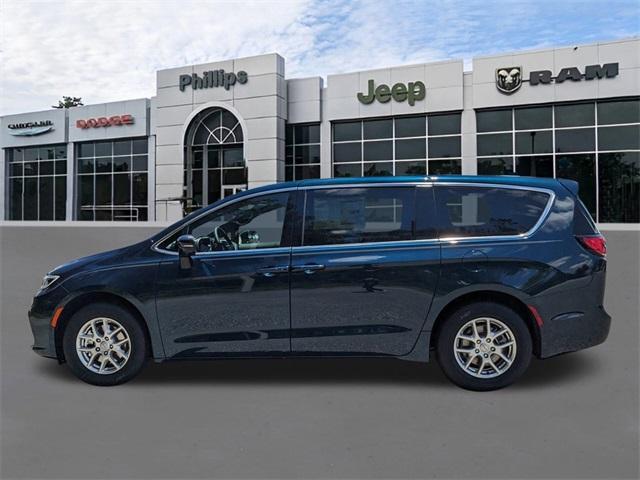new 2025 Chrysler Pacifica car, priced at $46,220
