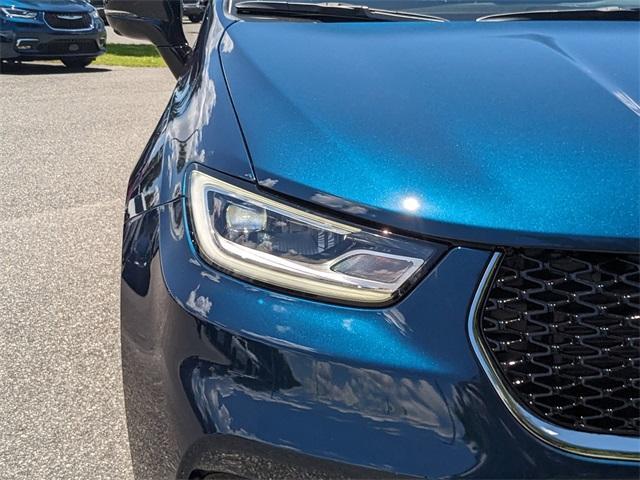 new 2025 Chrysler Pacifica car, priced at $46,220