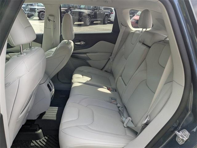 used 2021 Jeep Cherokee car, priced at $18,999