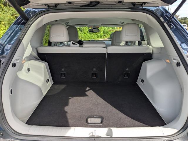 used 2021 Jeep Cherokee car, priced at $18,999