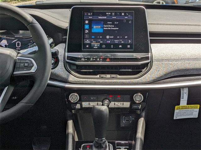 new 2025 Jeep Compass car, priced at $30,760