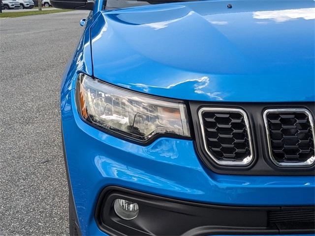 new 2025 Jeep Compass car, priced at $30,760