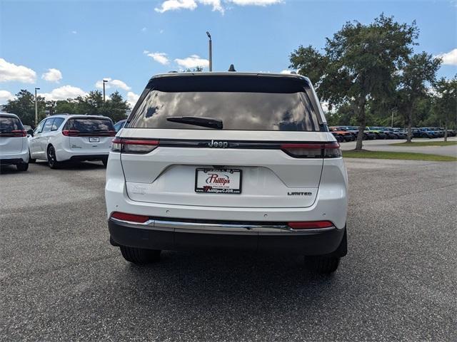 used 2024 Jeep Grand Cherokee car, priced at $38,889
