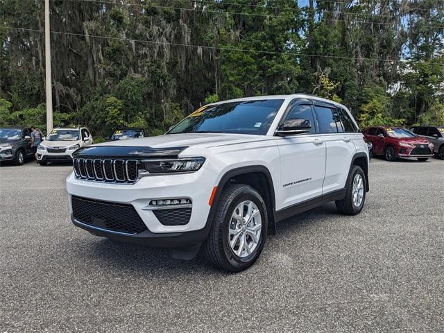 used 2024 Jeep Grand Cherokee car, priced at $38,889