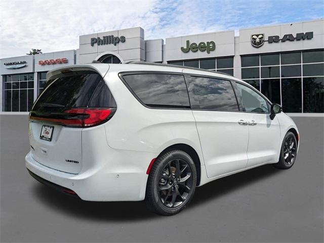 new 2025 Chrysler Pacifica car, priced at $52,845