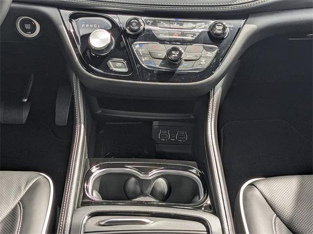 new 2025 Chrysler Pacifica car, priced at $52,845