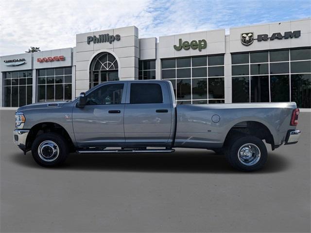 new 2024 Ram 3500 car, priced at $70,782