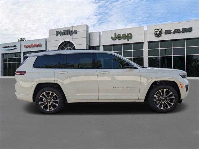 new 2024 Jeep Grand Cherokee L car, priced at $57,511