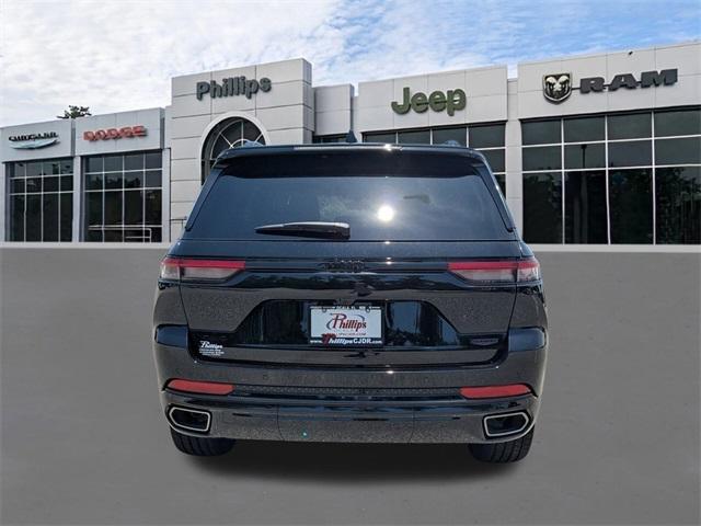 new 2025 Jeep Grand Cherokee car, priced at $68,560