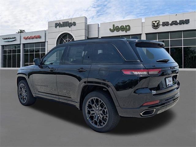 new 2025 Jeep Grand Cherokee car, priced at $68,560
