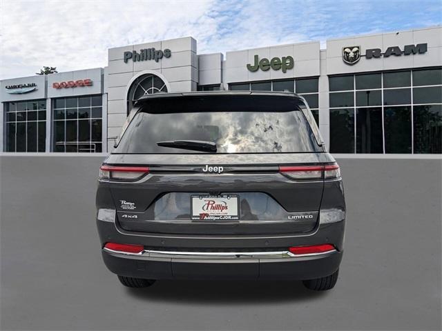 new 2025 Jeep Grand Cherokee car, priced at $48,490