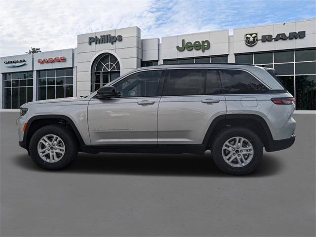 new 2025 Jeep Grand Cherokee car, priced at $39,670