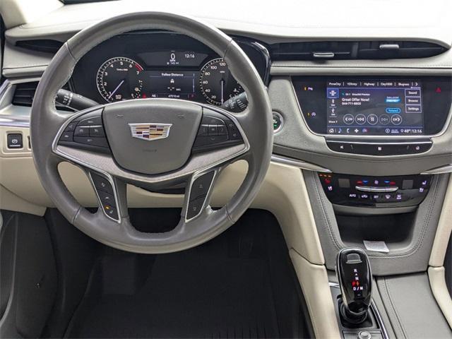 used 2020 Cadillac XT5 car, priced at $27,499