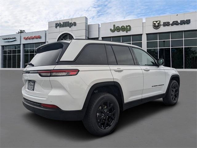 new 2025 Jeep Grand Cherokee car, priced at $42,435