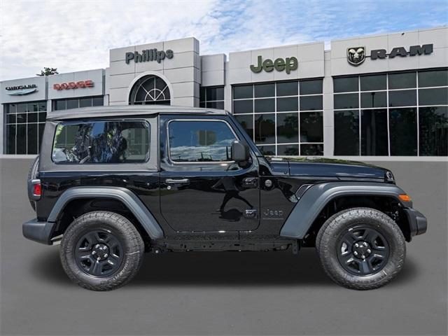 new 2025 Jeep Wrangler car, priced at $37,355