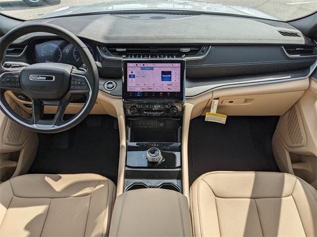 new 2025 Jeep Grand Cherokee car, priced at $50,935