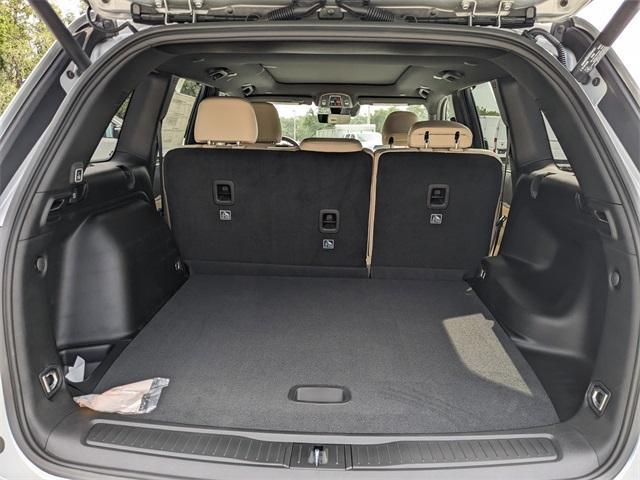 new 2025 Jeep Grand Cherokee car, priced at $50,935