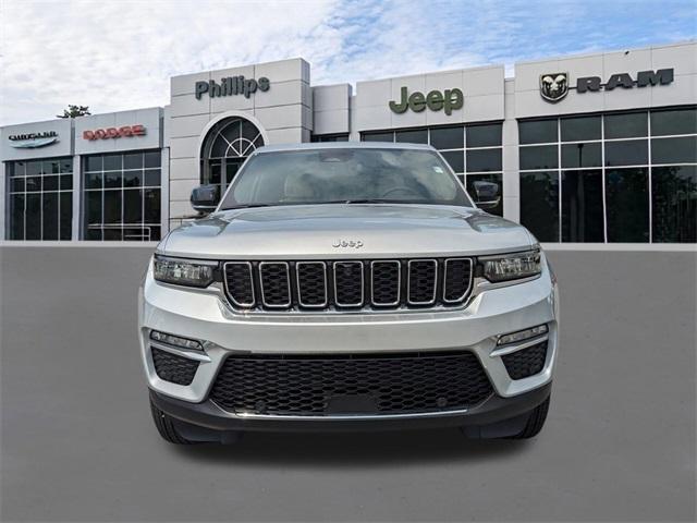 new 2025 Jeep Grand Cherokee car, priced at $50,935