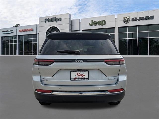 new 2025 Jeep Grand Cherokee car, priced at $50,935
