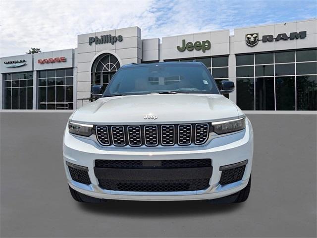 new 2025 Jeep Grand Cherokee L car, priced at $70,805
