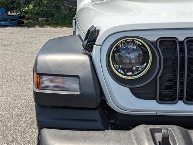 new 2025 Jeep Wrangler car, priced at $53,970