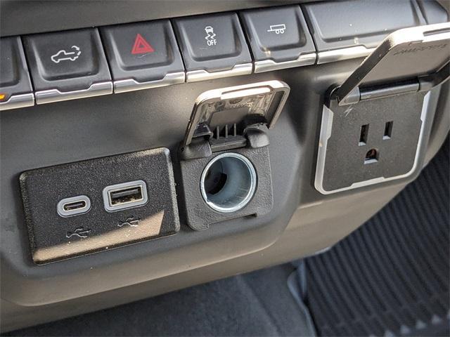 used 2024 Chevrolet Silverado 1500 car, priced at $34,789